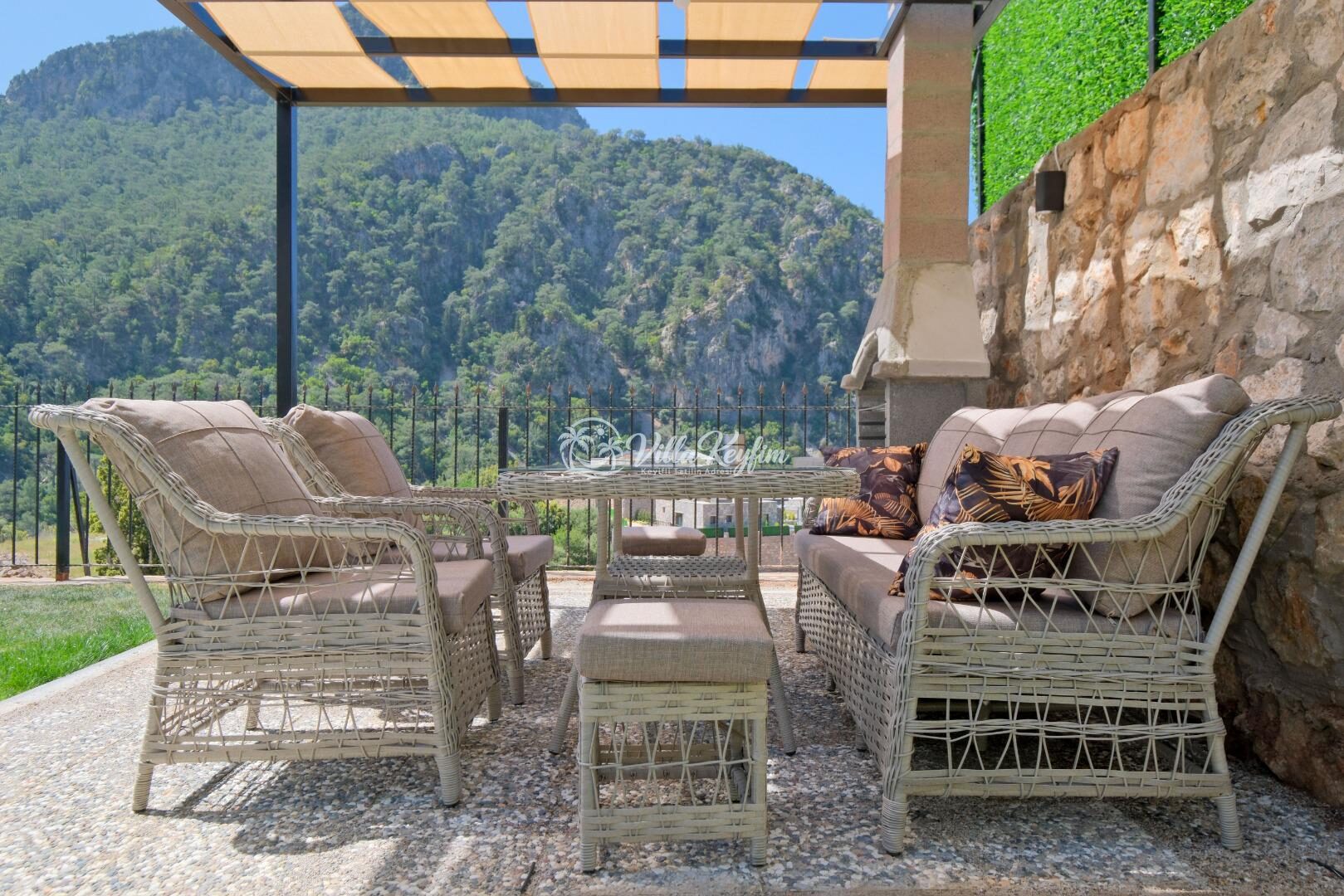 Villa Luna — 40