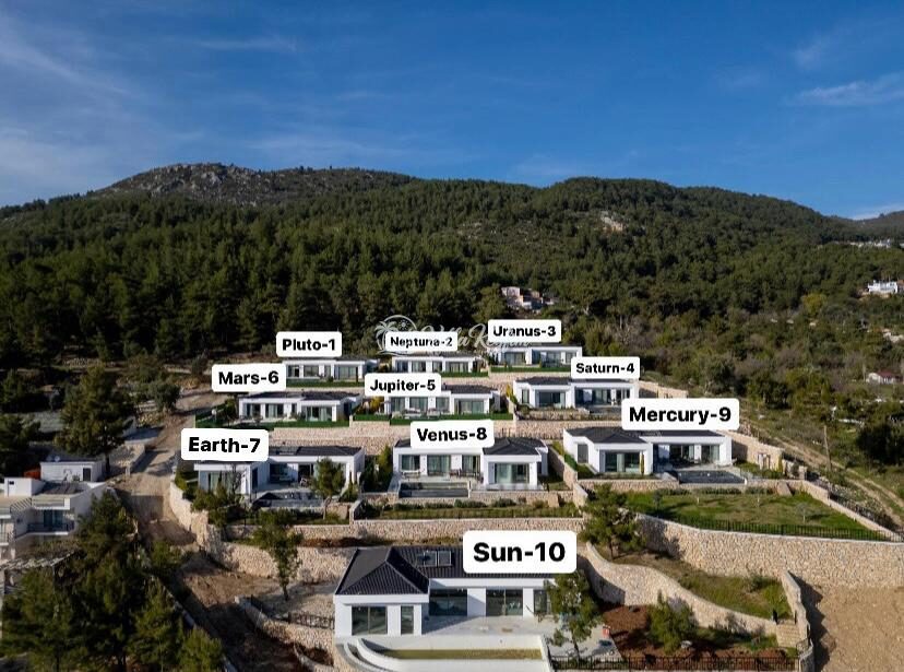 Villa Mercury 9 — 38