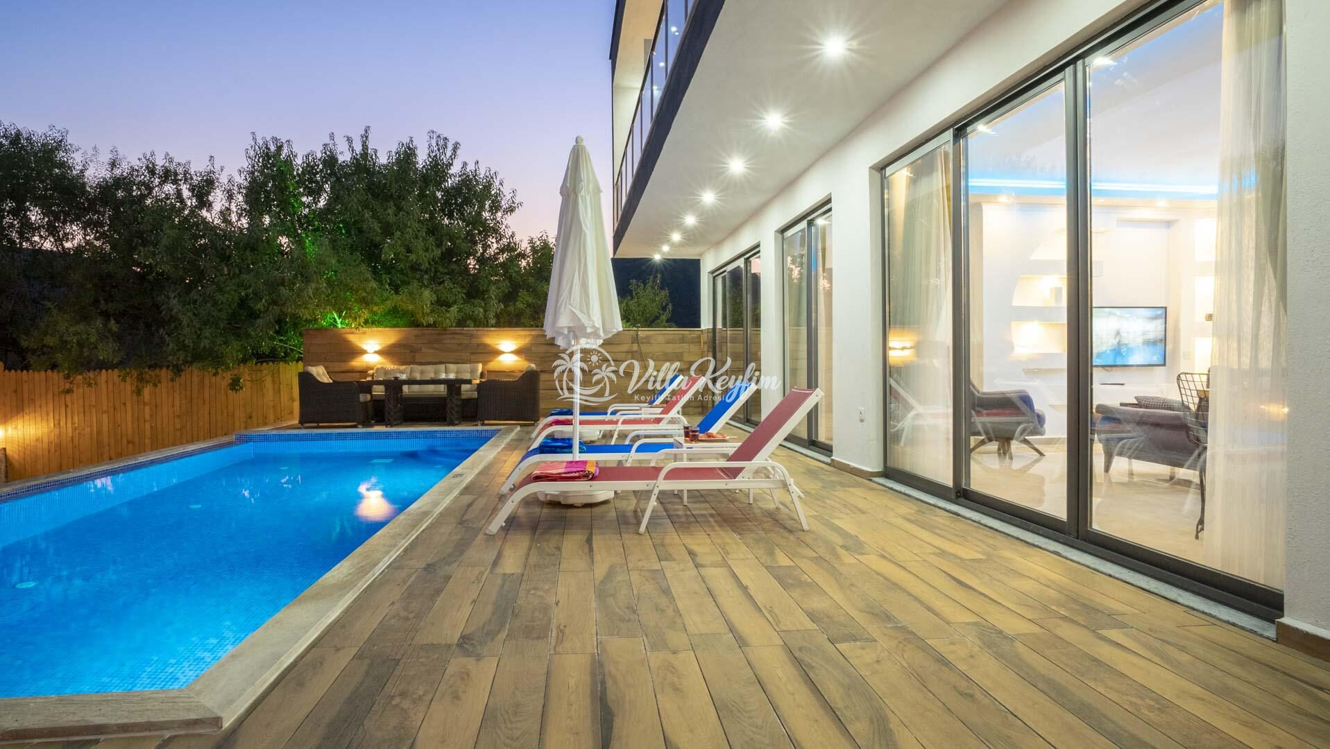 Villa Palas — 14