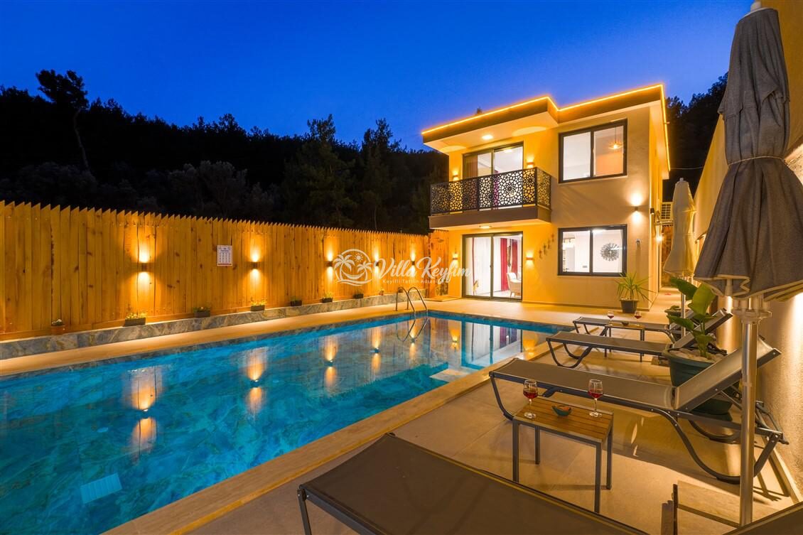 Villa Maria 2 — 4