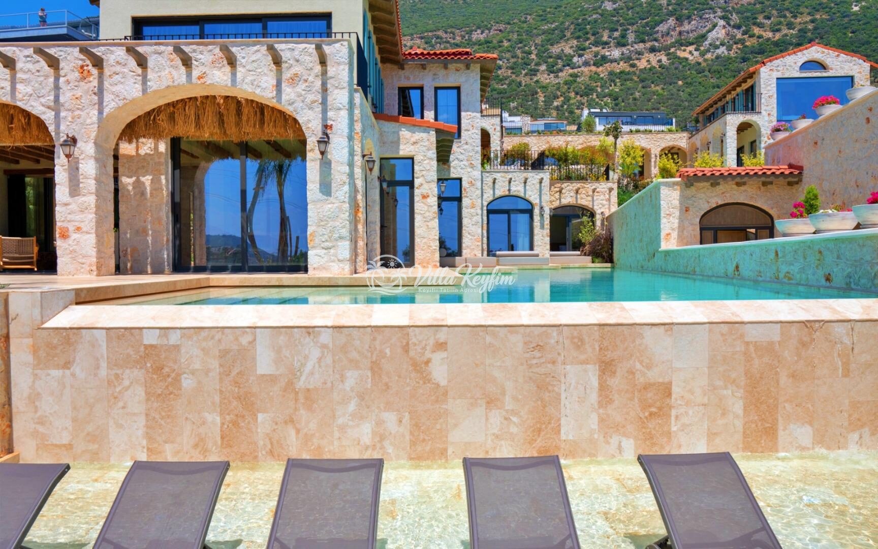 Villa Muses Erato — 12