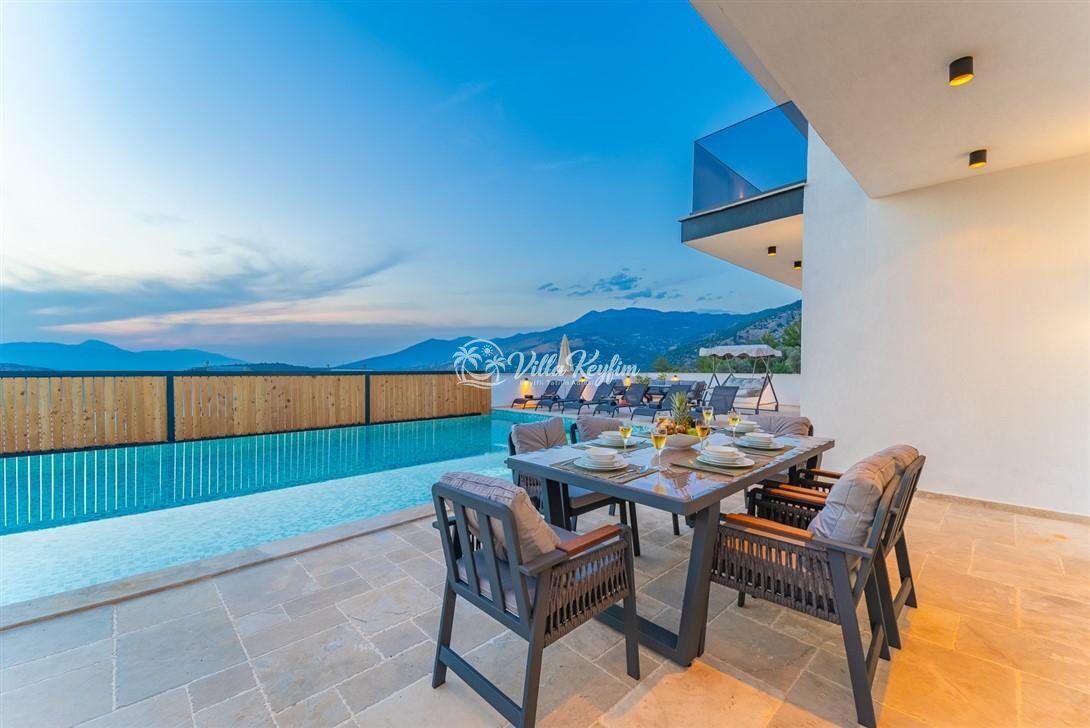 Villa Sea Pro — 4