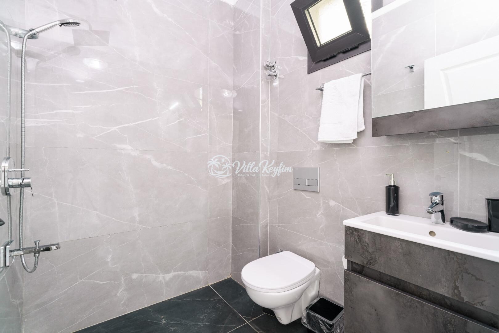 Villa Astanos 1 — 30