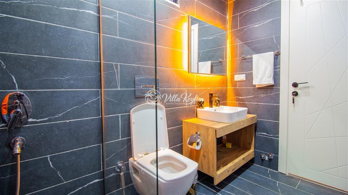 Villa Piker House — 37