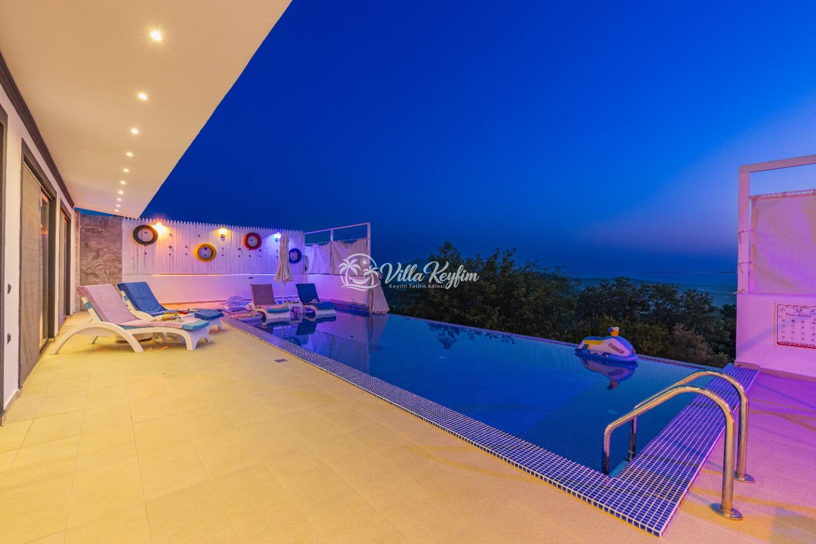 Villa Elsara — 10