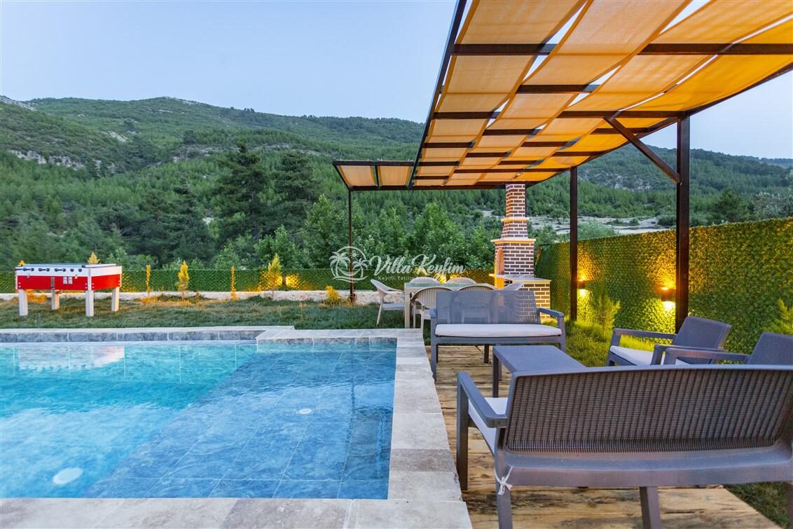 Villa Menesa — 5
