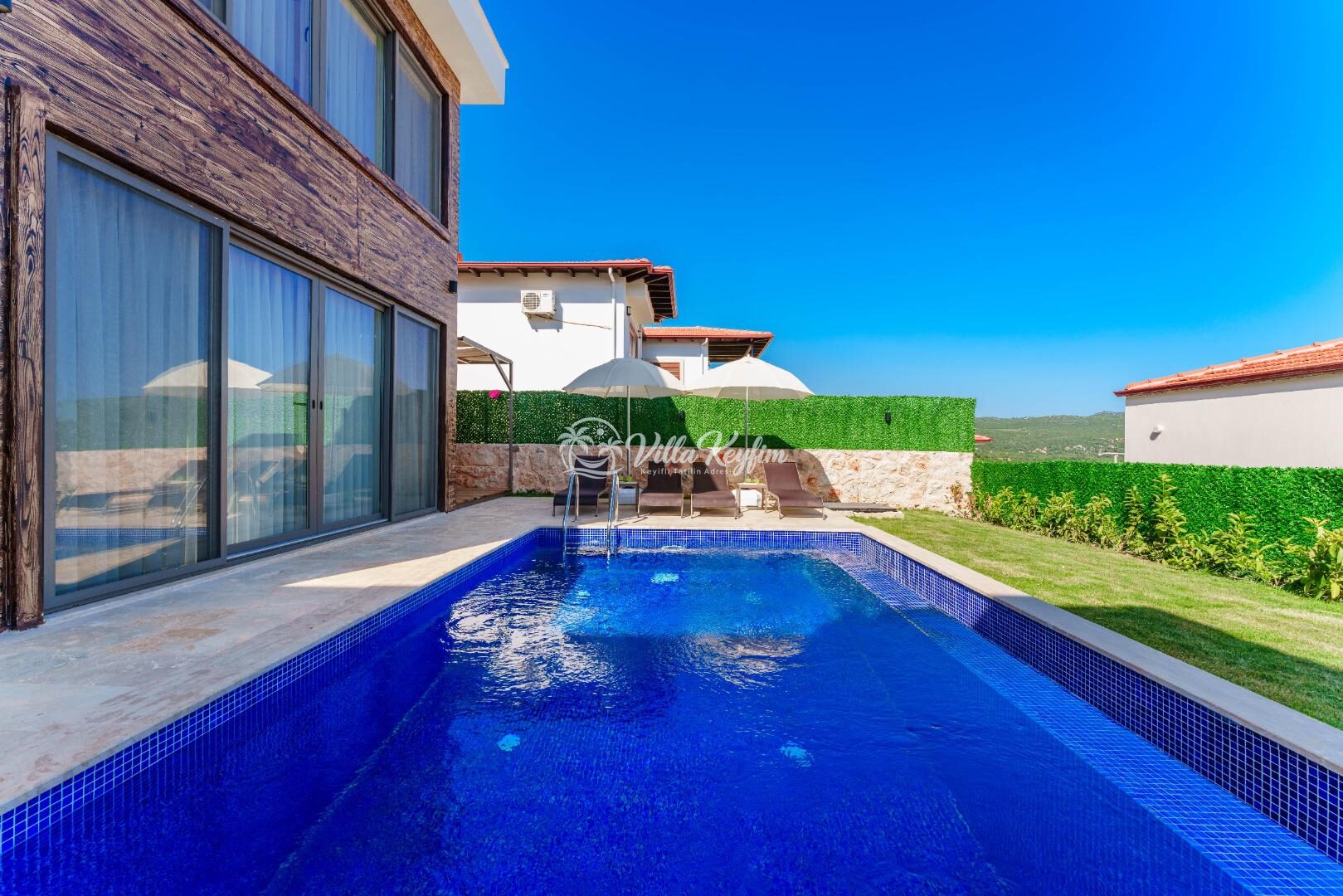 Villa Brown — 18
