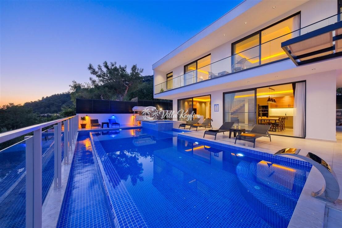 Villa Dolce Deluxe — 2
