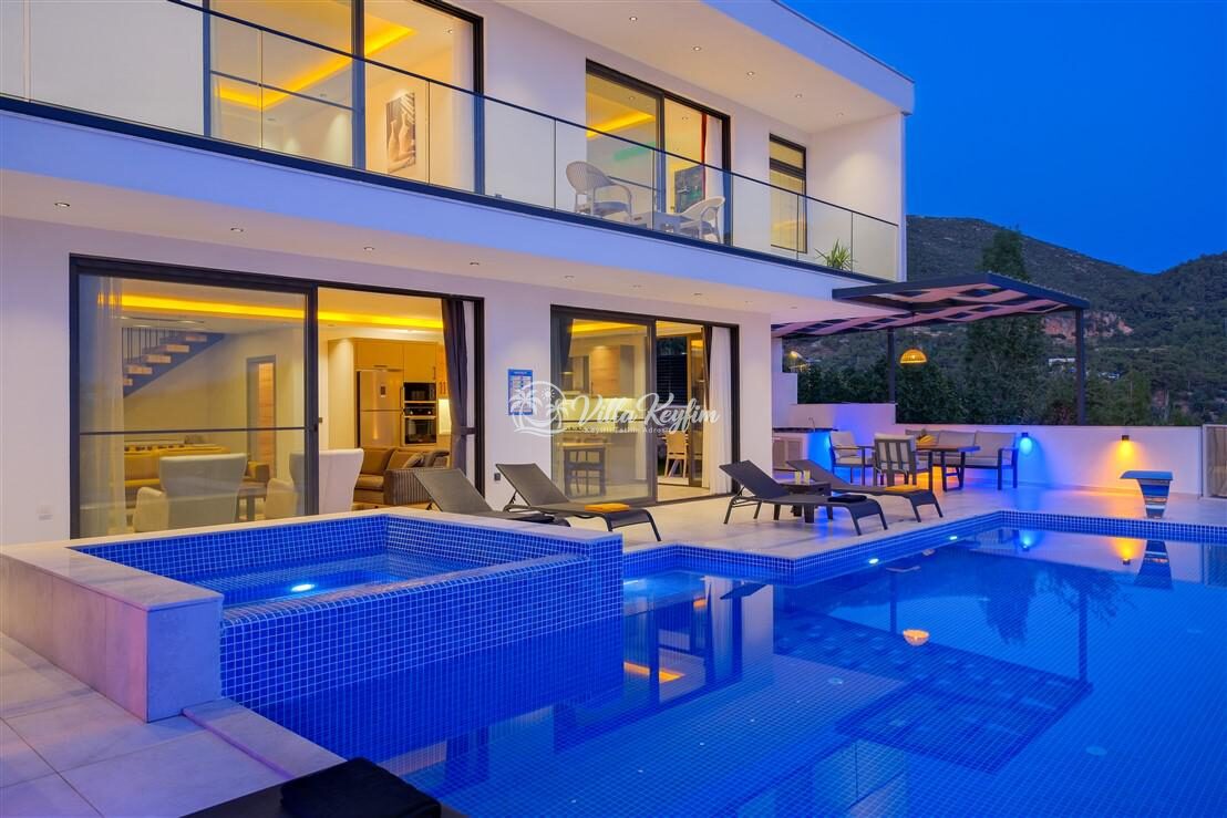 Villa Dolce Deluxe — 5
