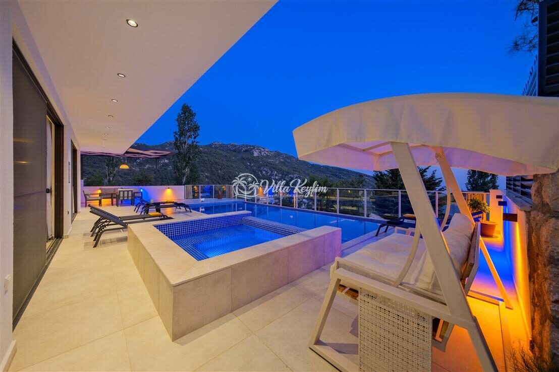 Villa Dolce Deluxe — 11