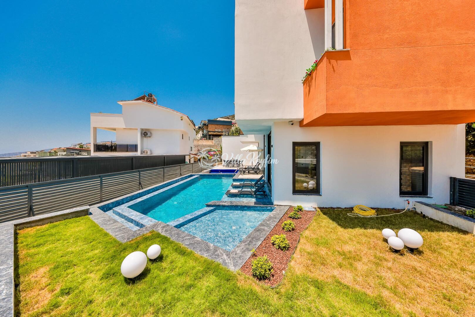 Villa Barlas — 11