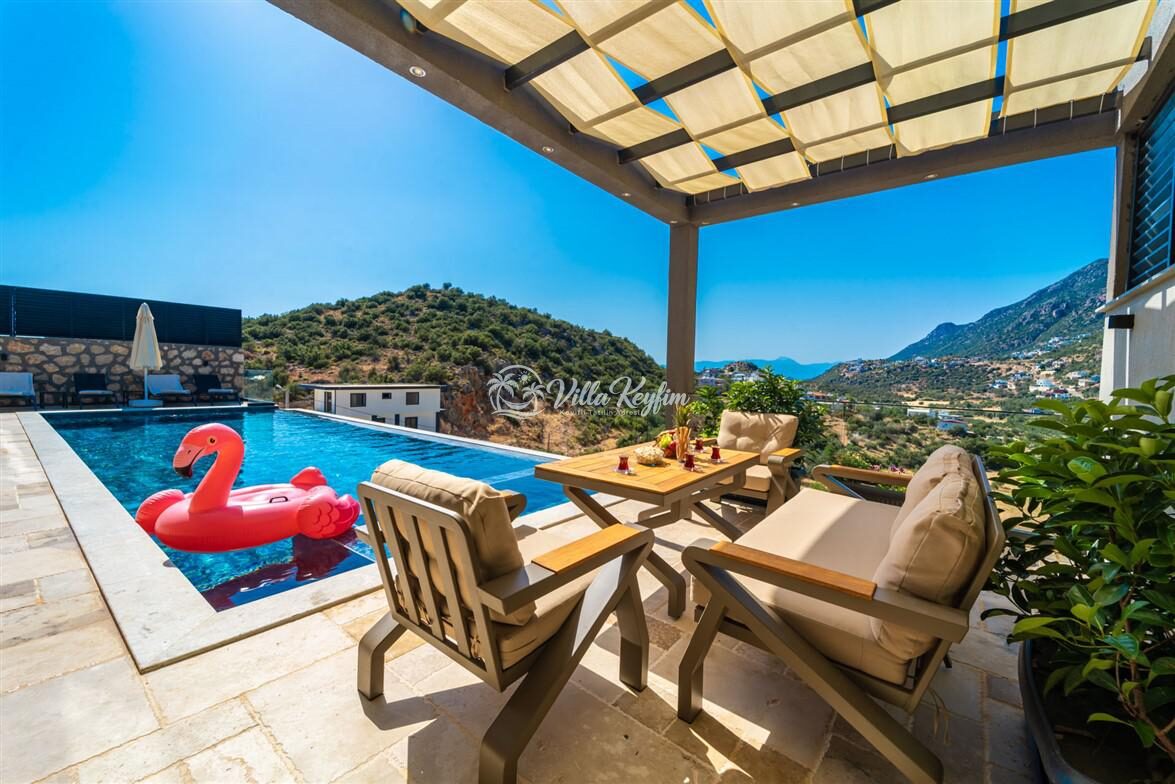 Villa Divan — 8