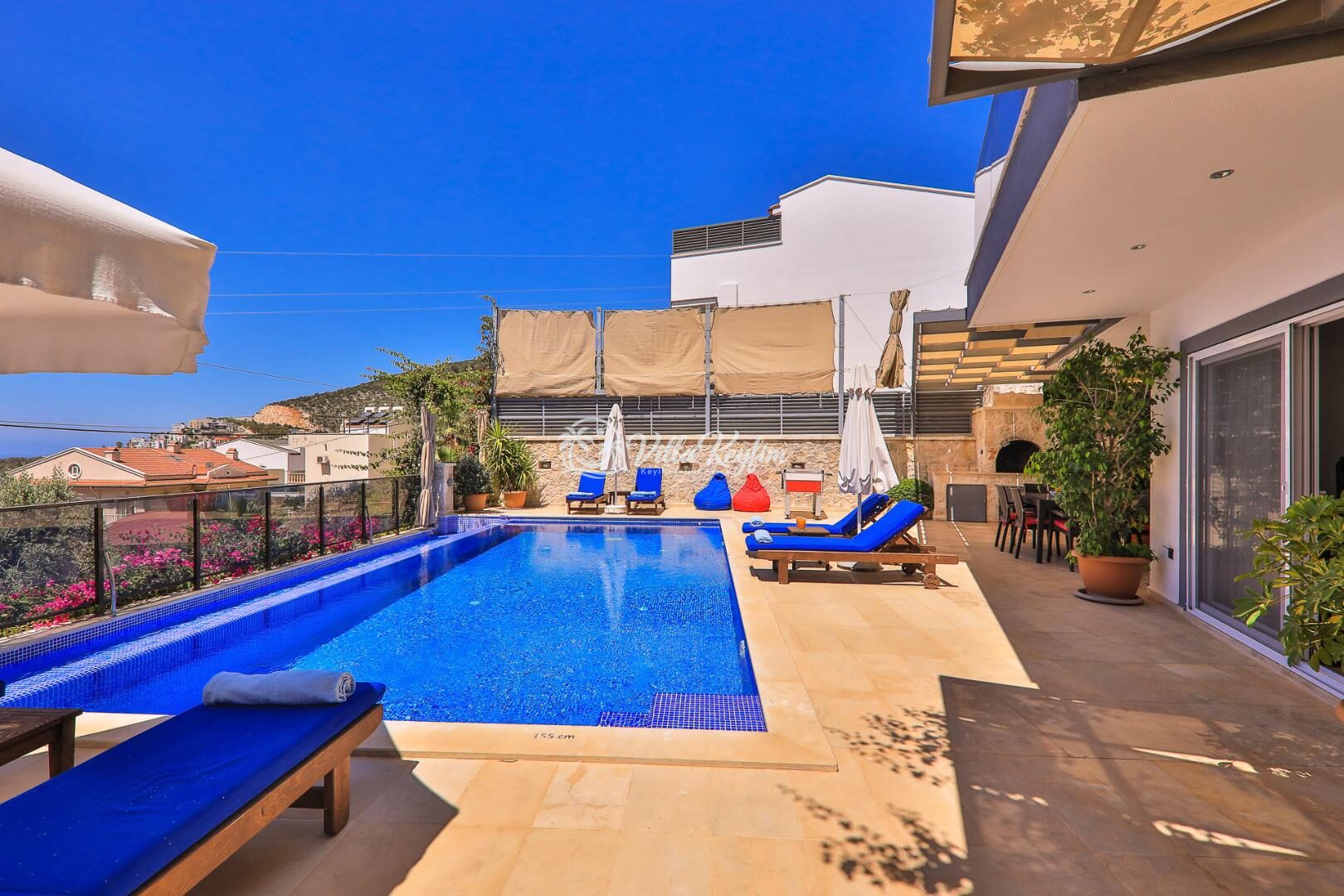 Villa Esma — 12