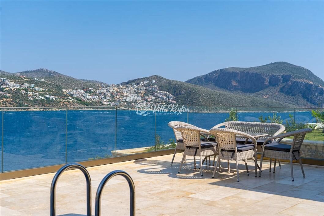 Villa Banu Exclusive — 96