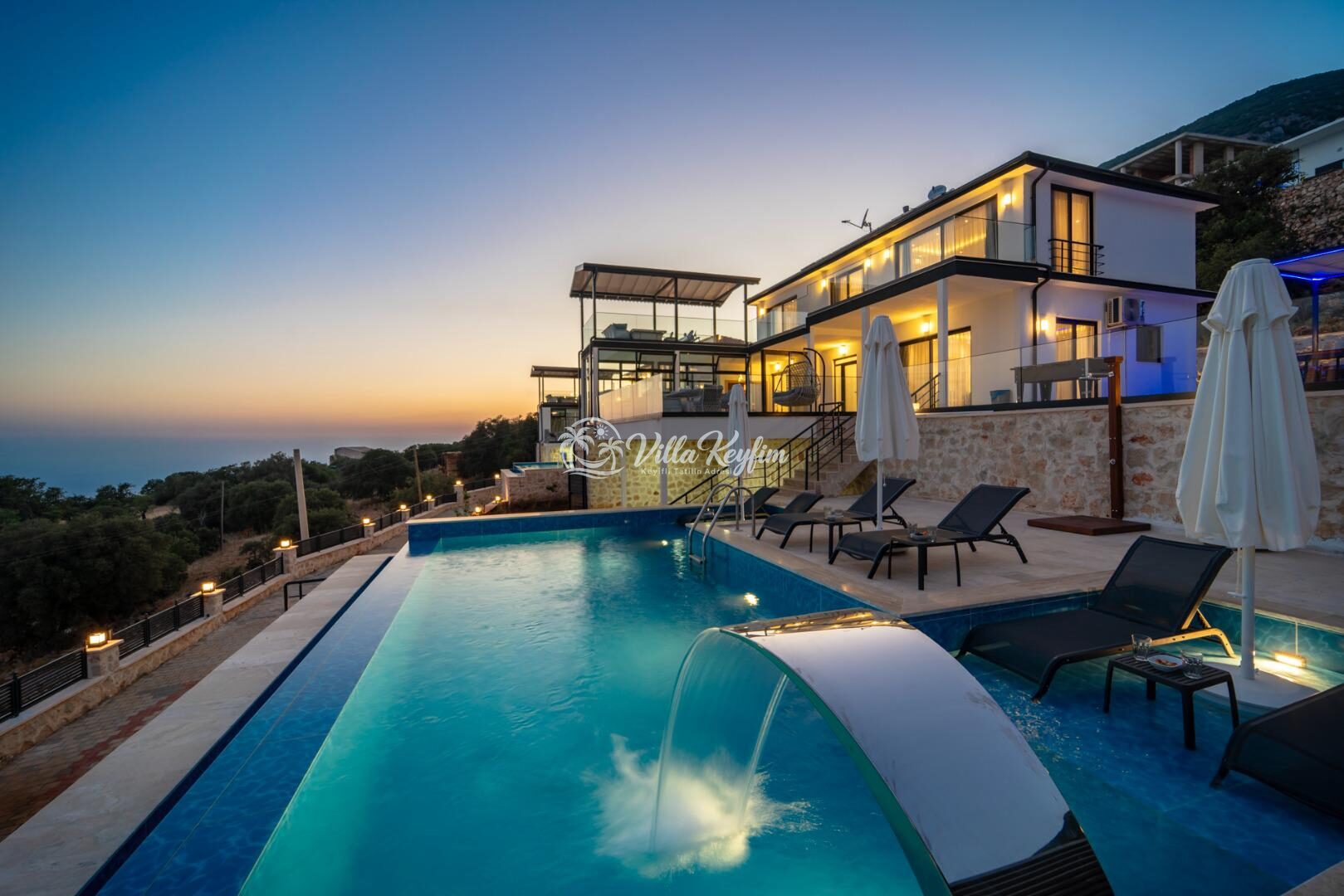 Villa Avenir — 3