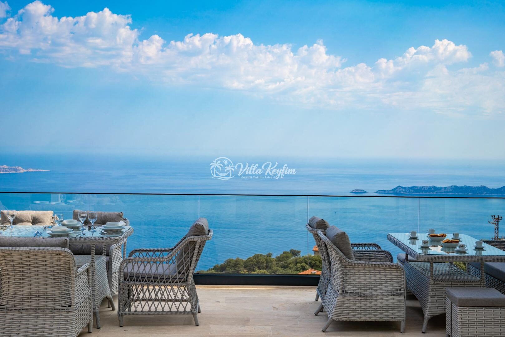 Villa Avenir — 32