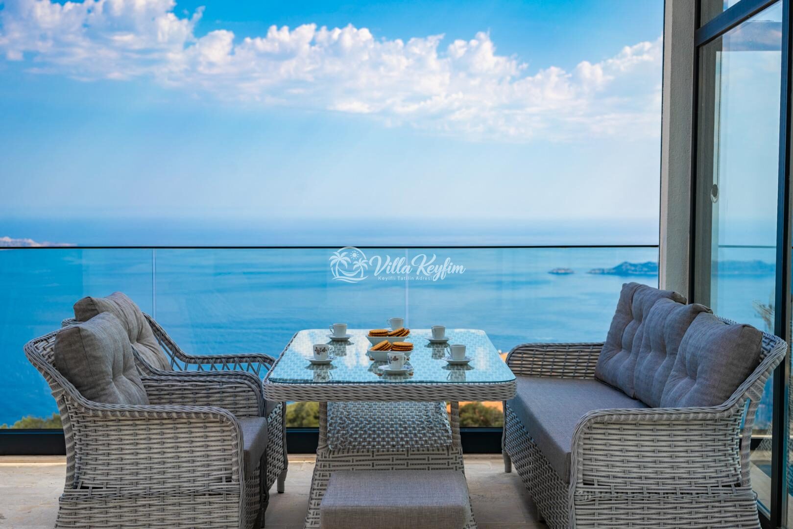 Villa Avenir — 35
