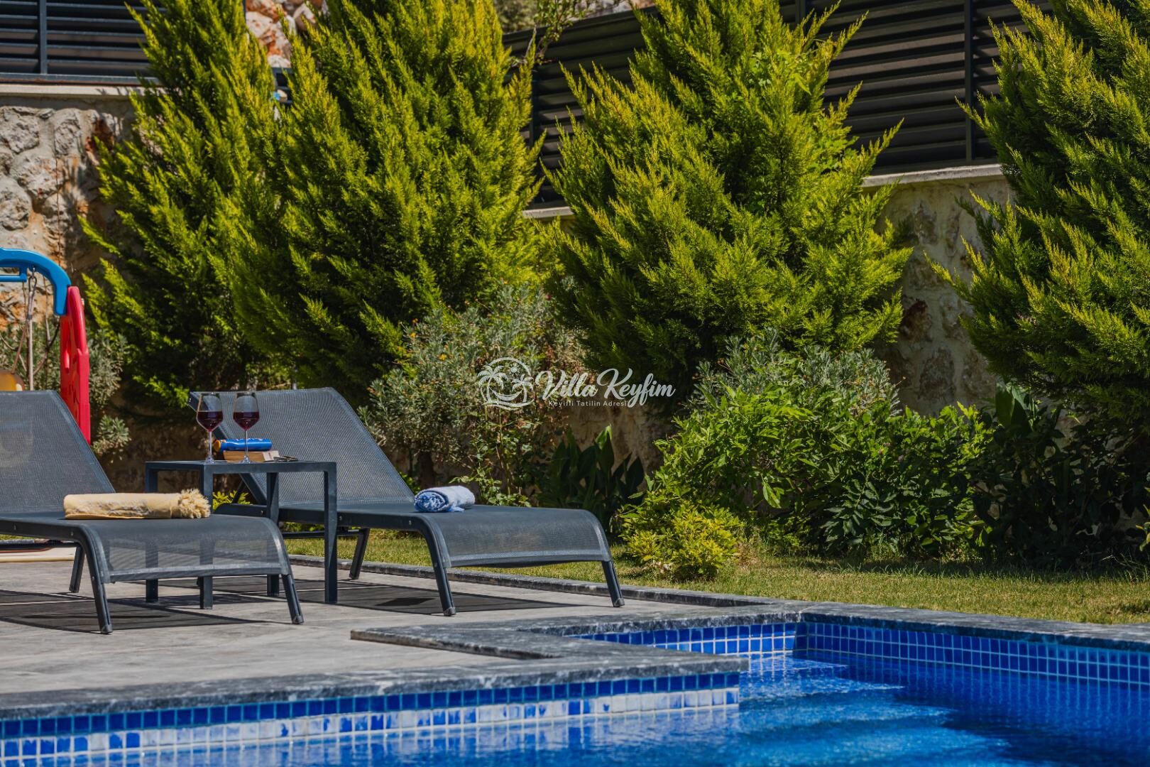 Villa Melida Trio — 60