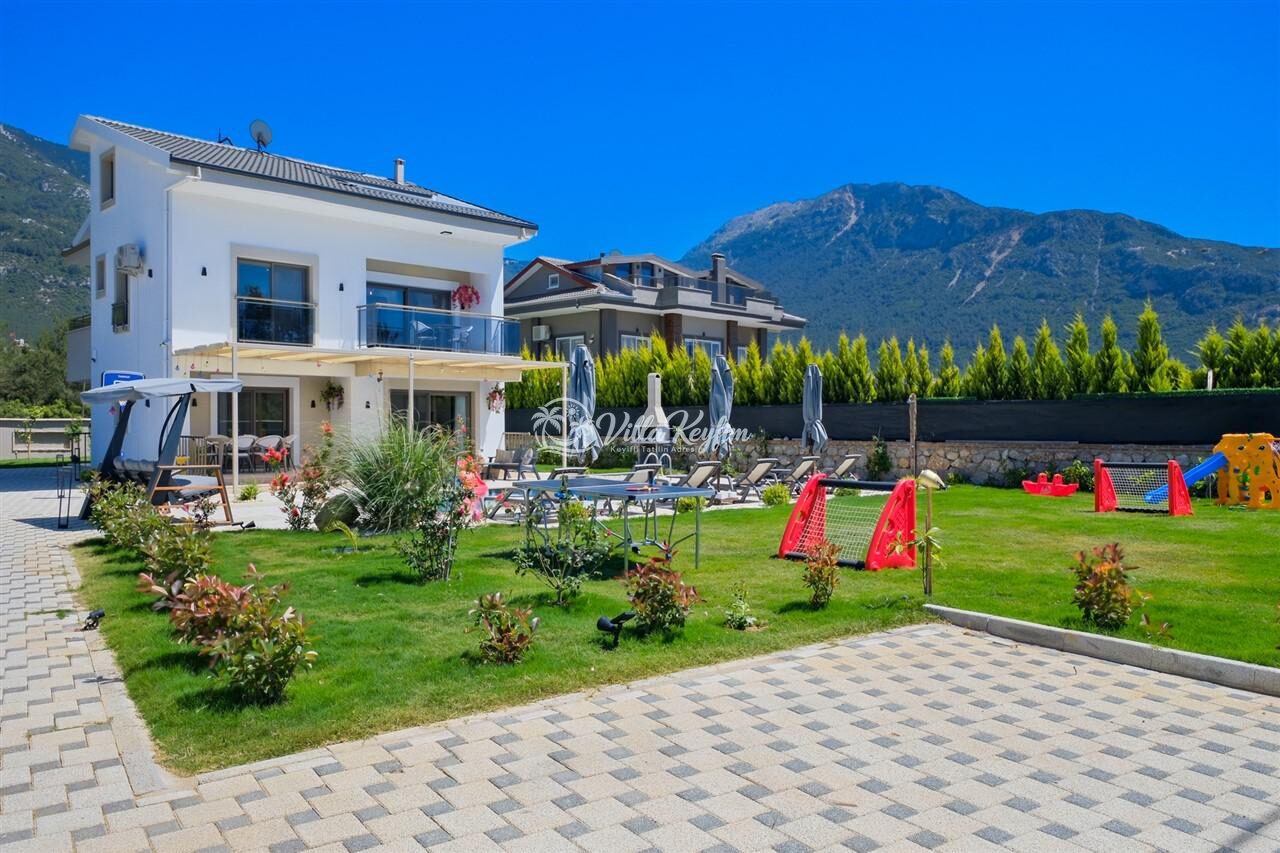 Villa La Casa Rosa — 23