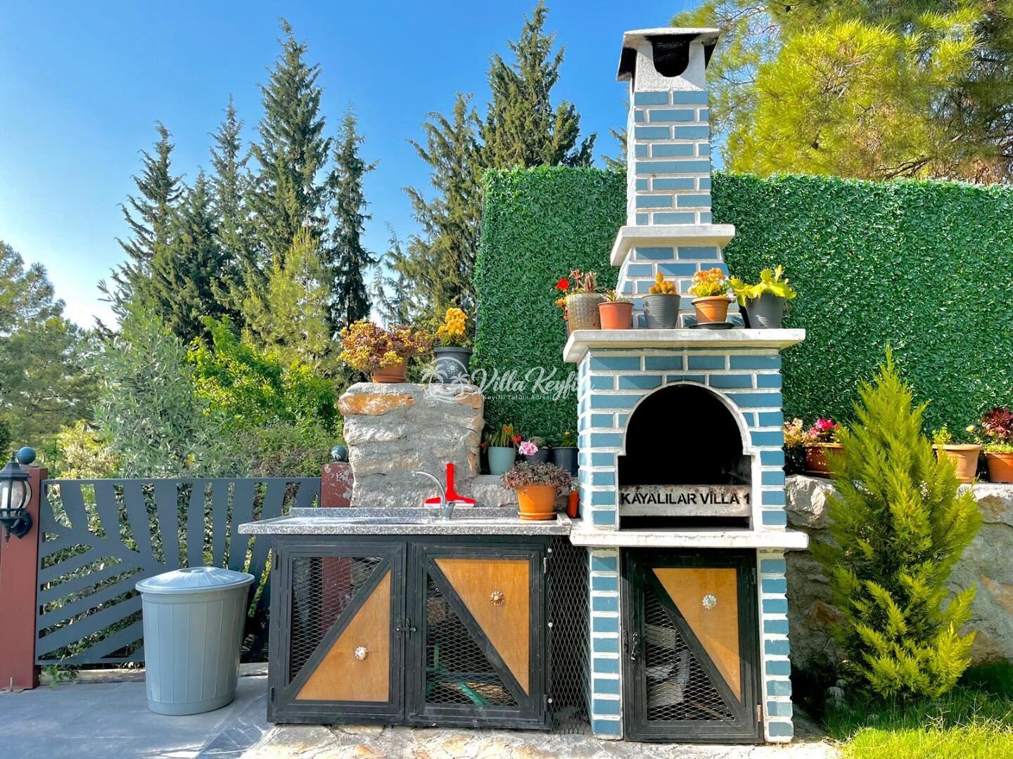 Villa Kayalı 1 — 4