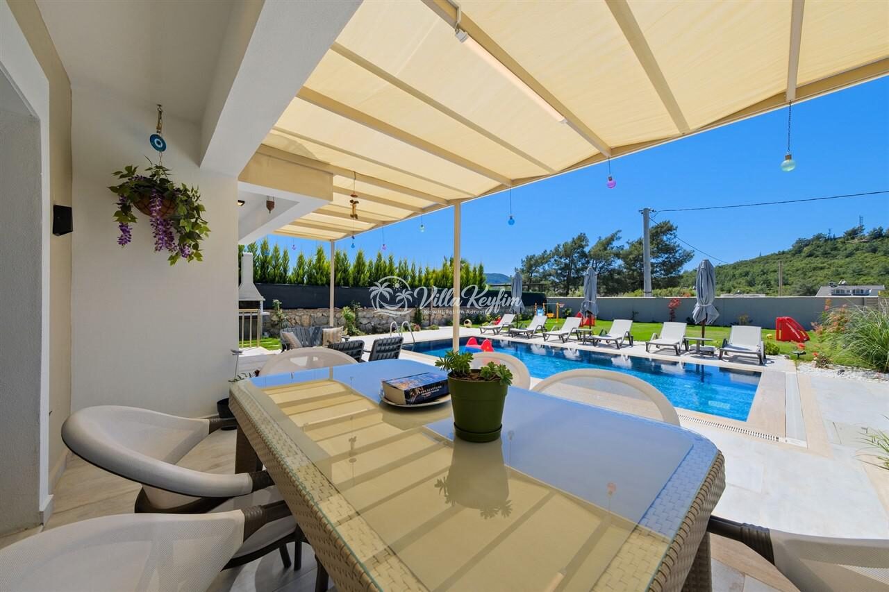 Villa La Casa Rosa — 111