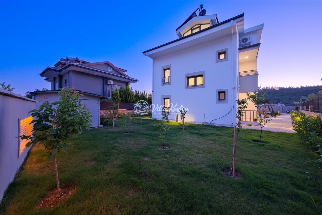 Villa La Casa Rosa — 120
