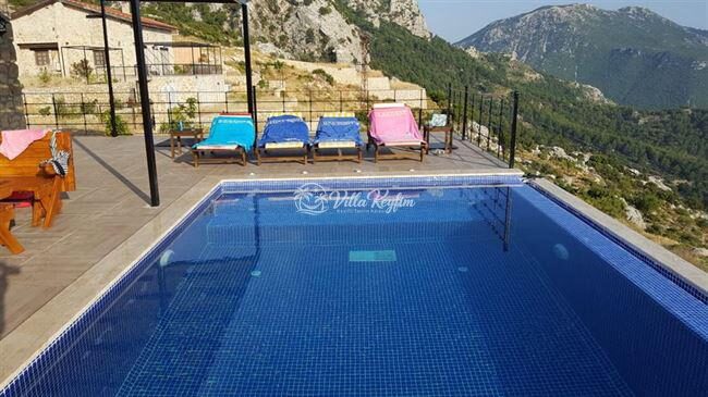 Villa Cennet — 9