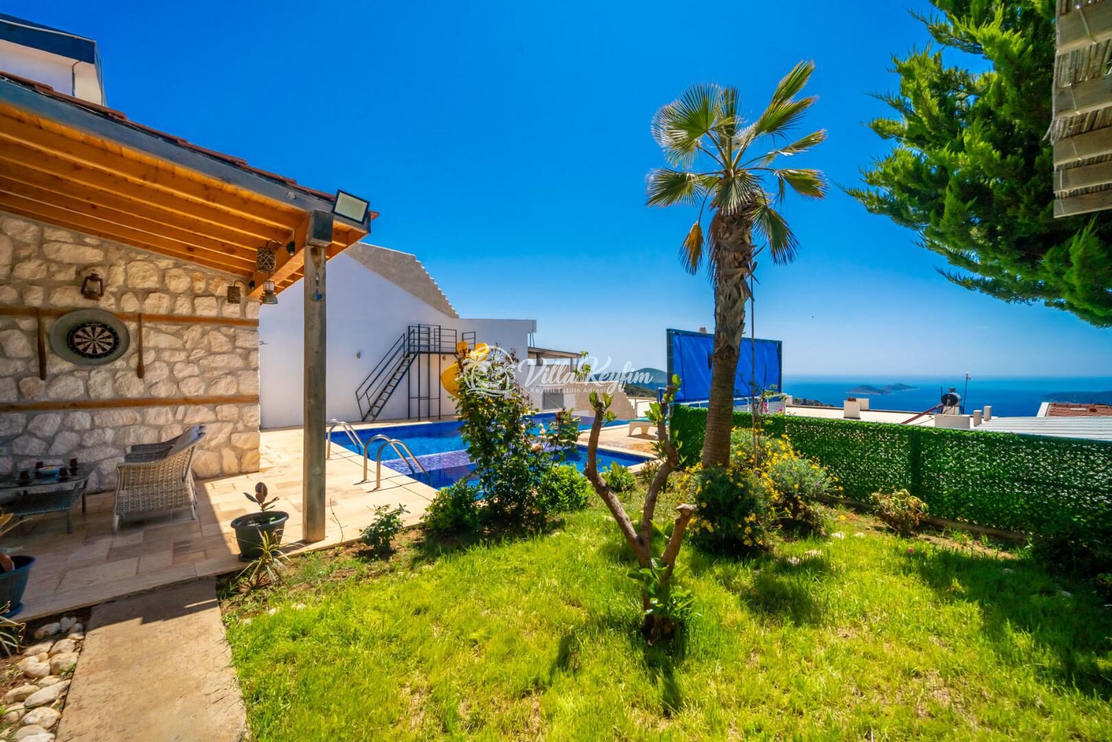 Villa Anahita — 13
