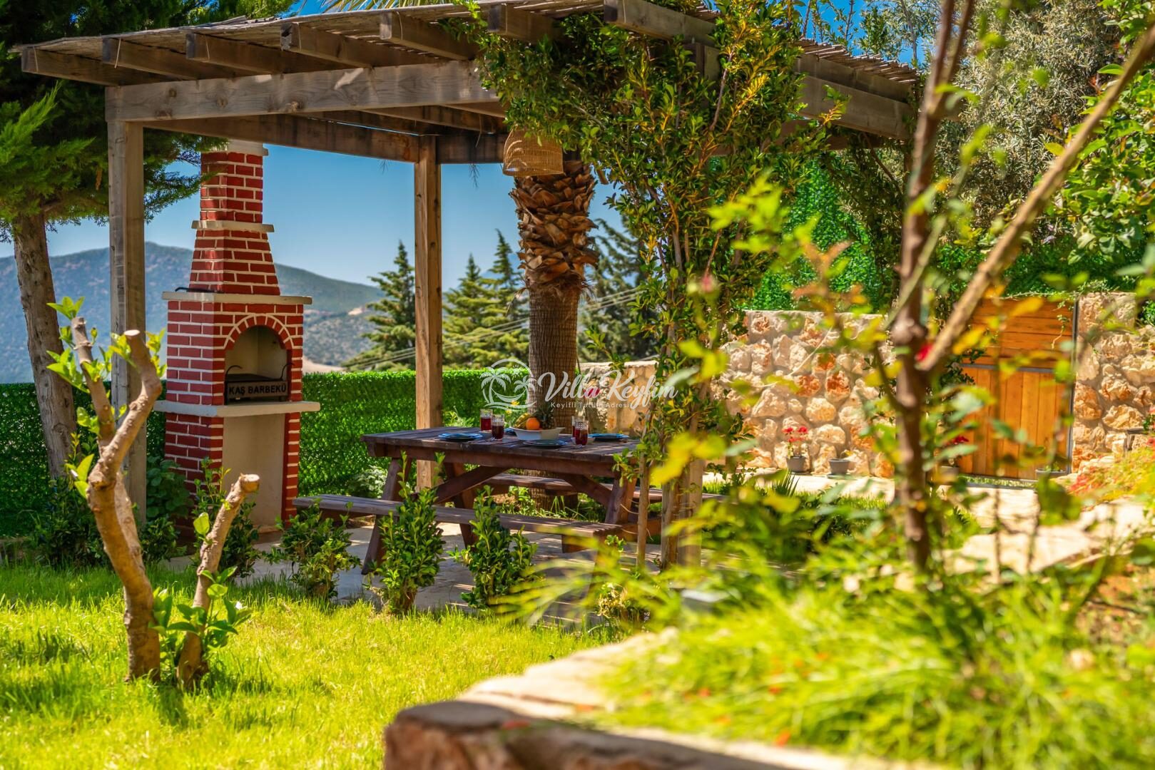 Villa Anahita — 17