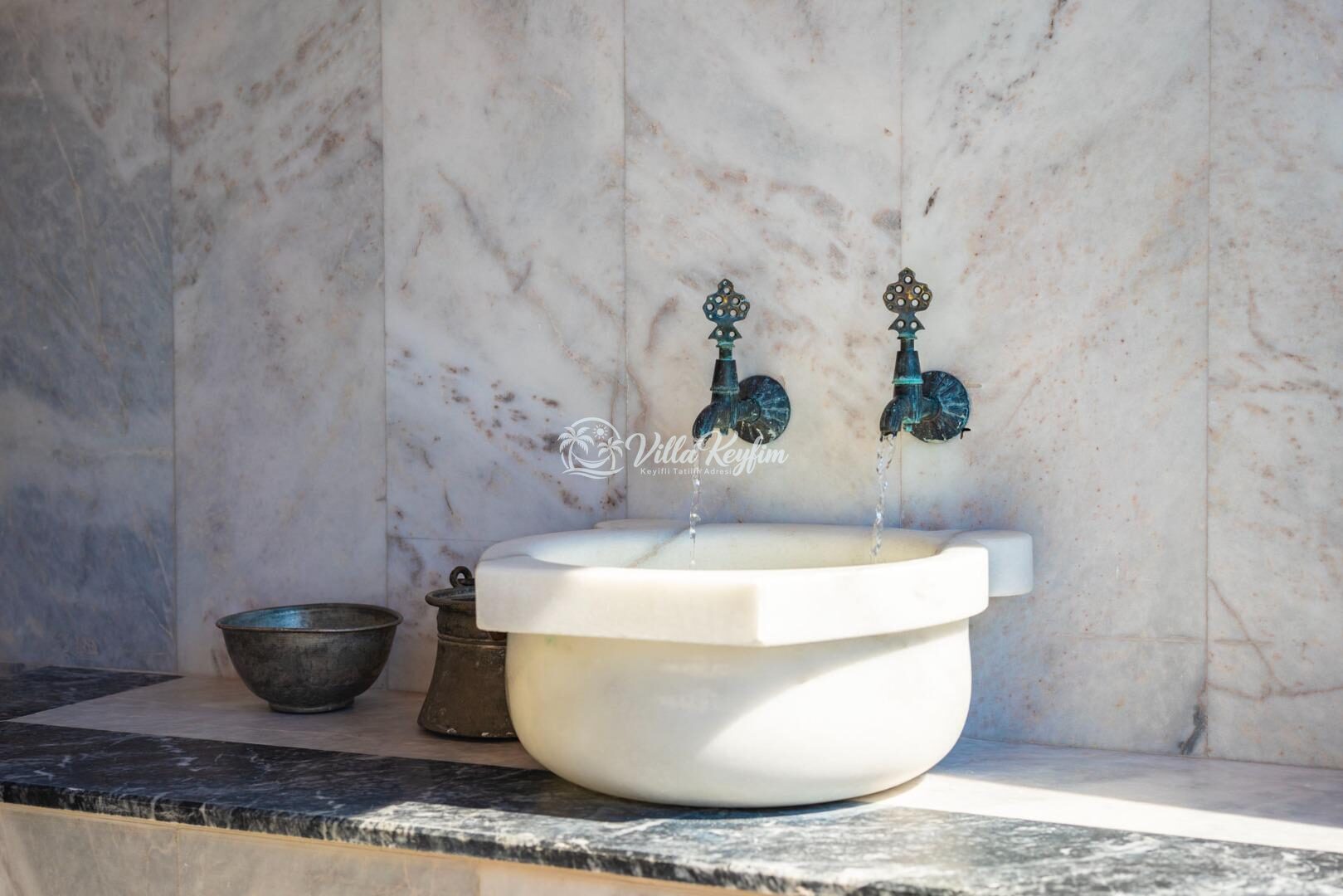 Villa Anahita — 43