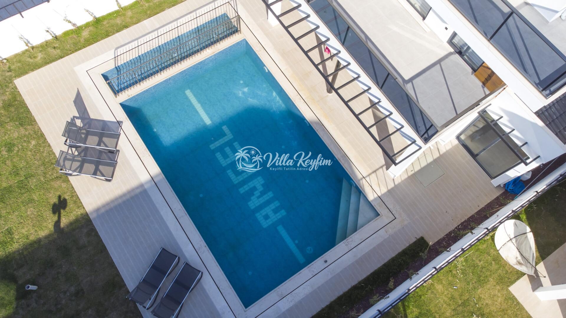 Villa Berzan — 12