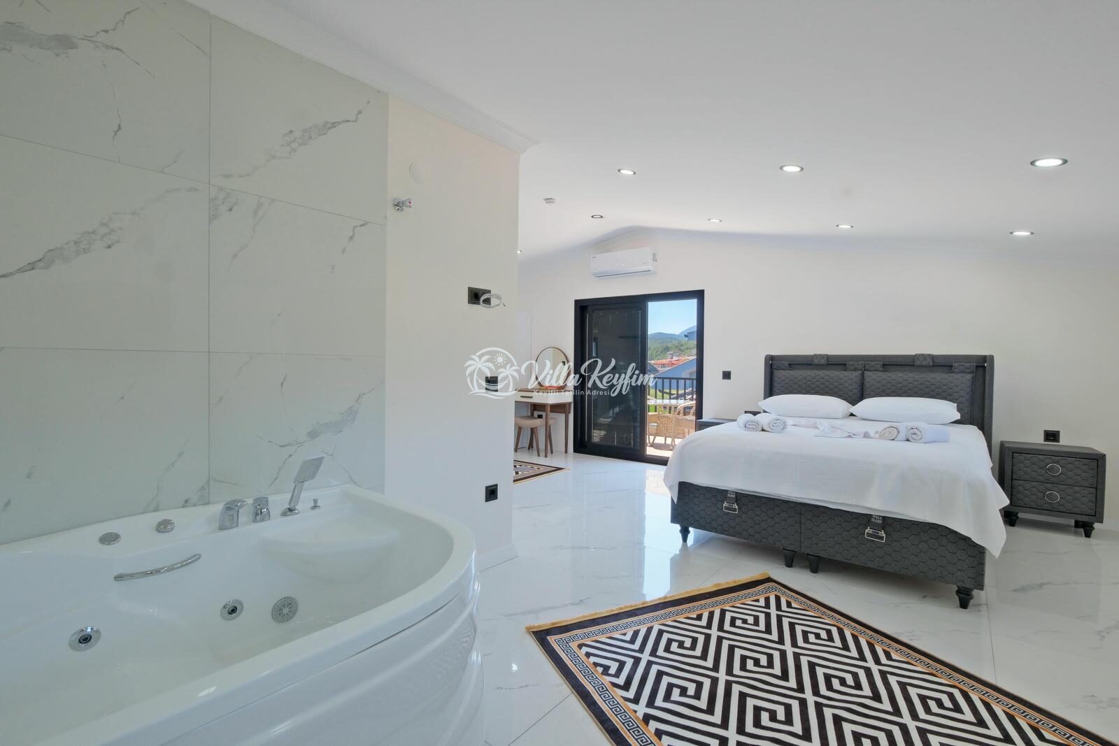 Villa White 2 — 24