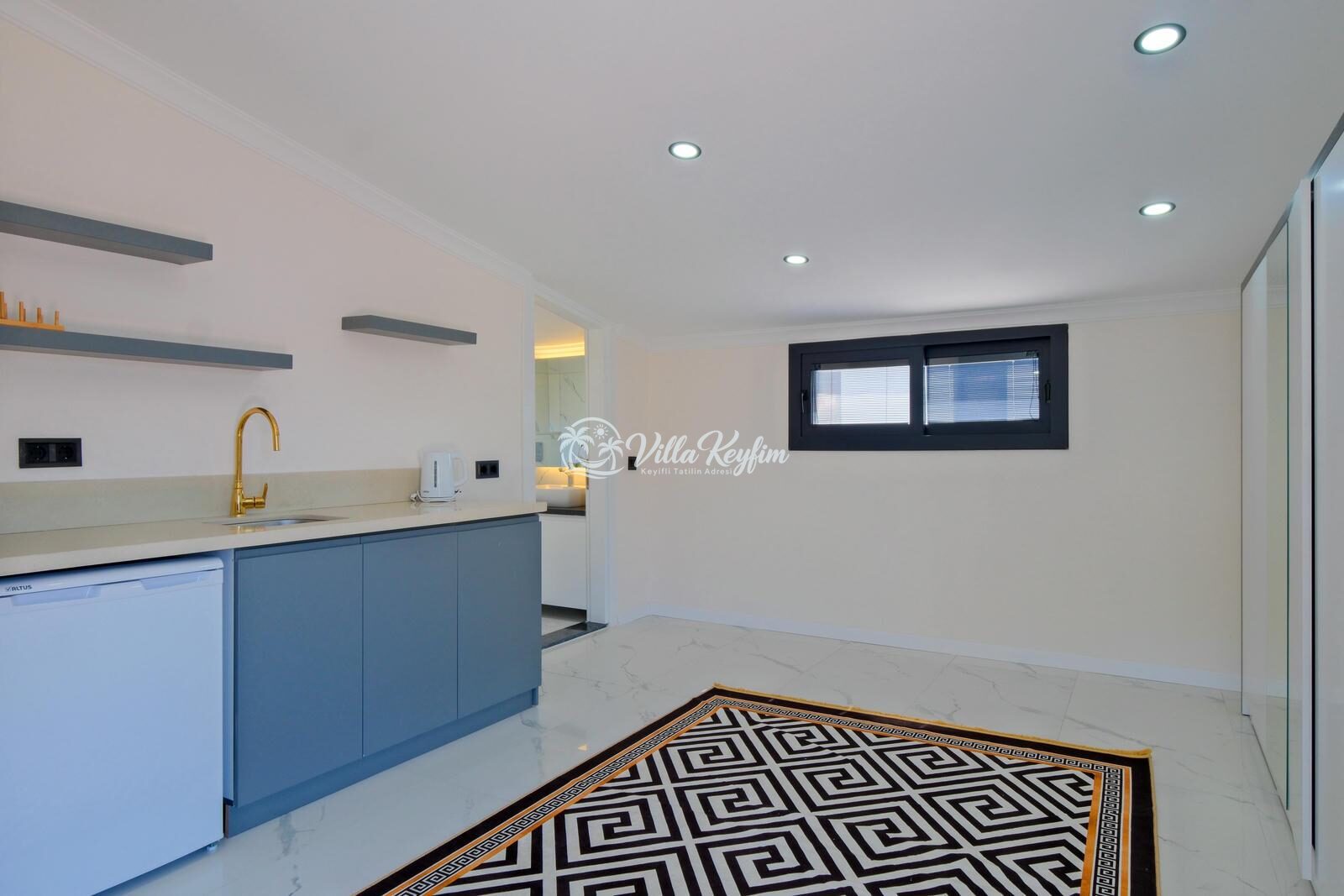 Villa White 2 — 28