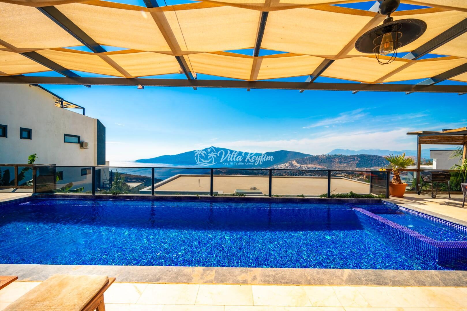 Villa Everest — 11