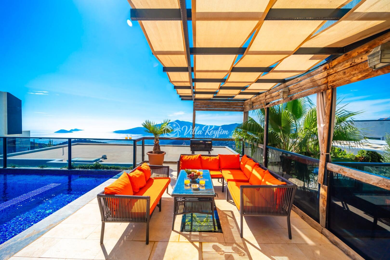 Villa Everest — 16