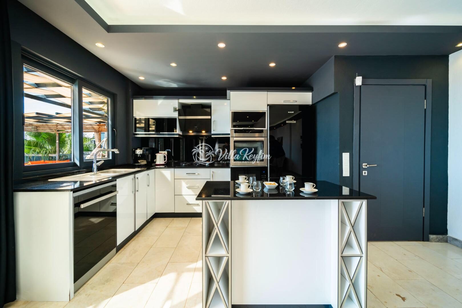 Villa Everest — 36