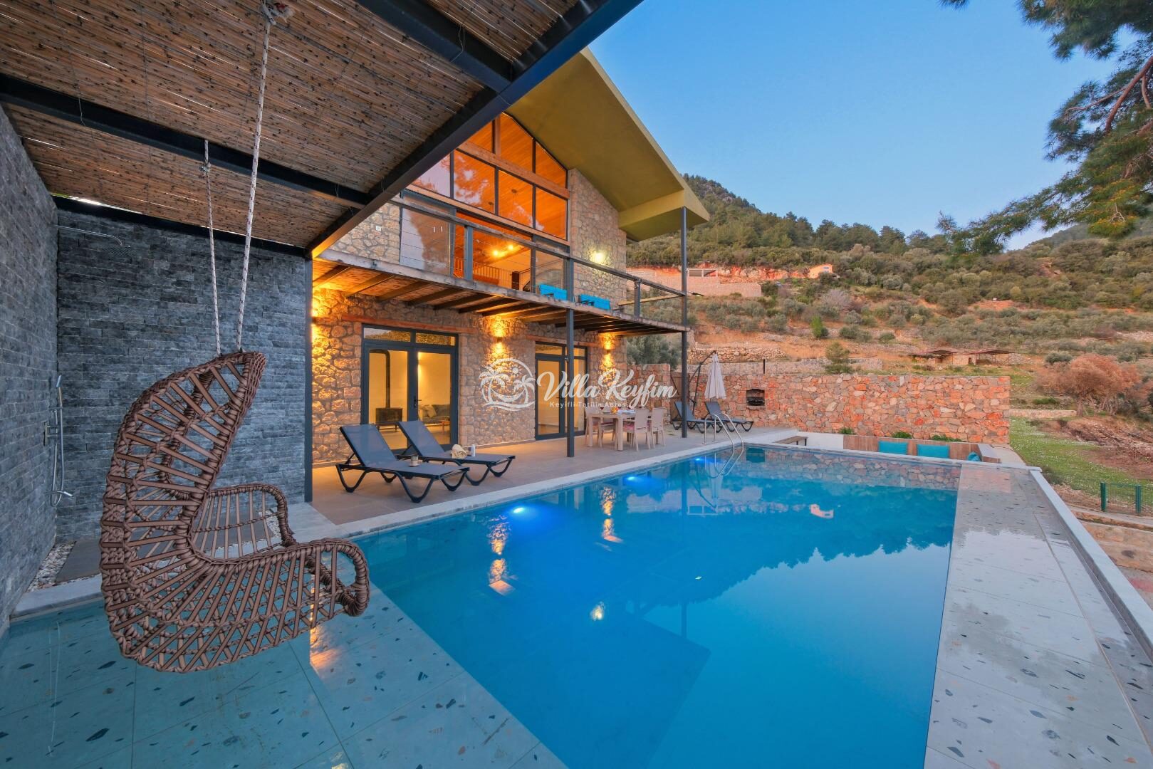 Villa Ayza — 1
