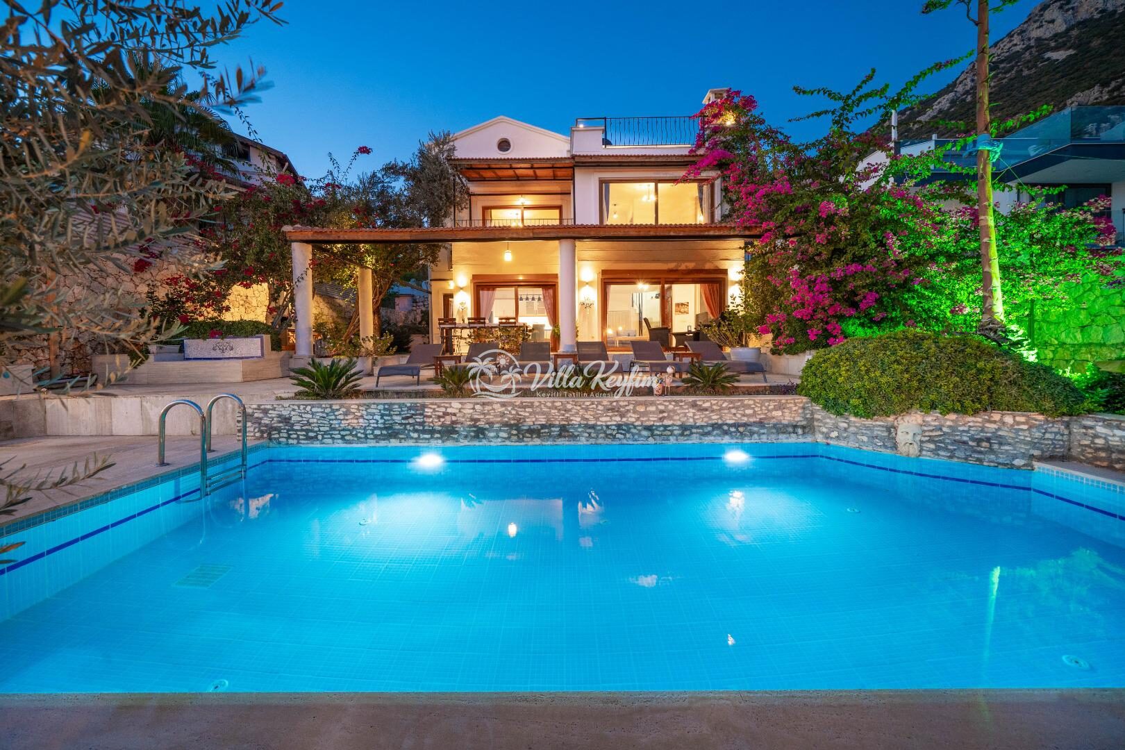 Villa Seas The Day — 14