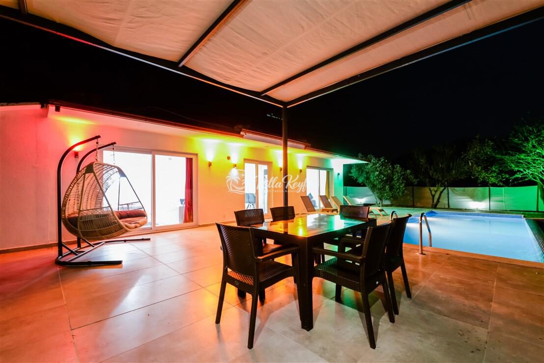 Villa Ahu — 17