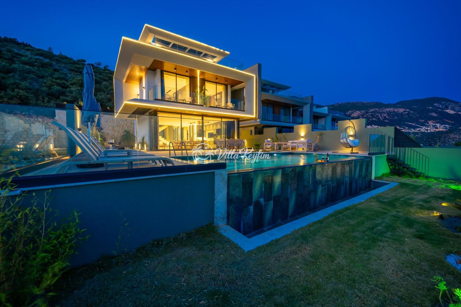 Villa Aura F — 1