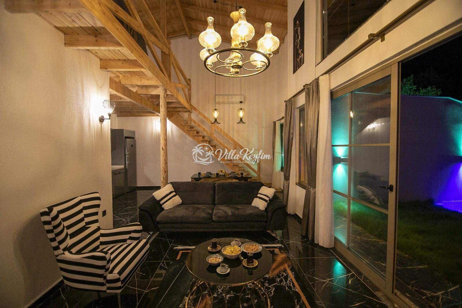 Villa Palace Small — 20