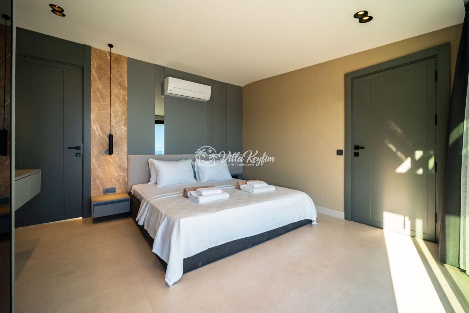 Villa Aura D — 50