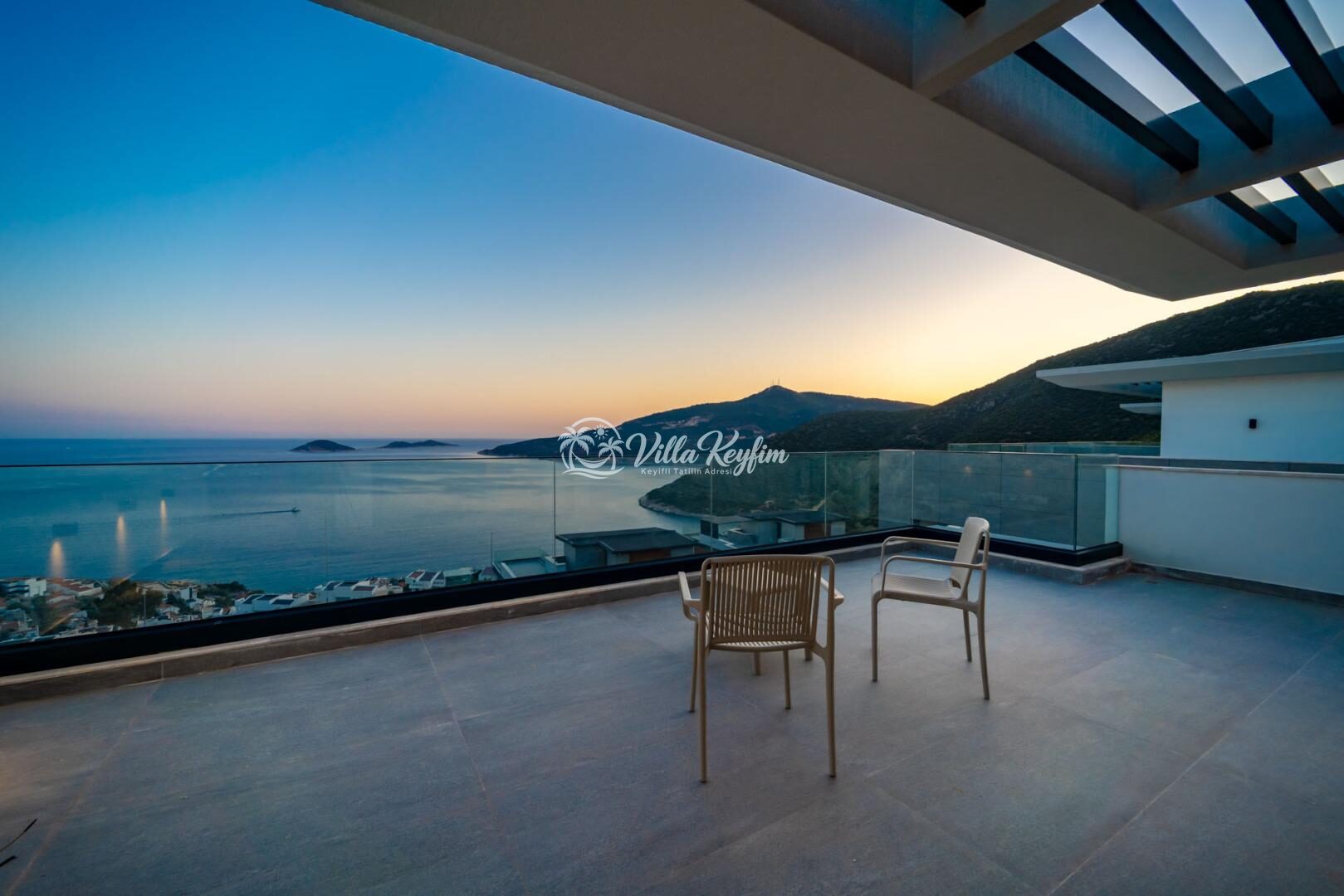 Villa Aura D — 54