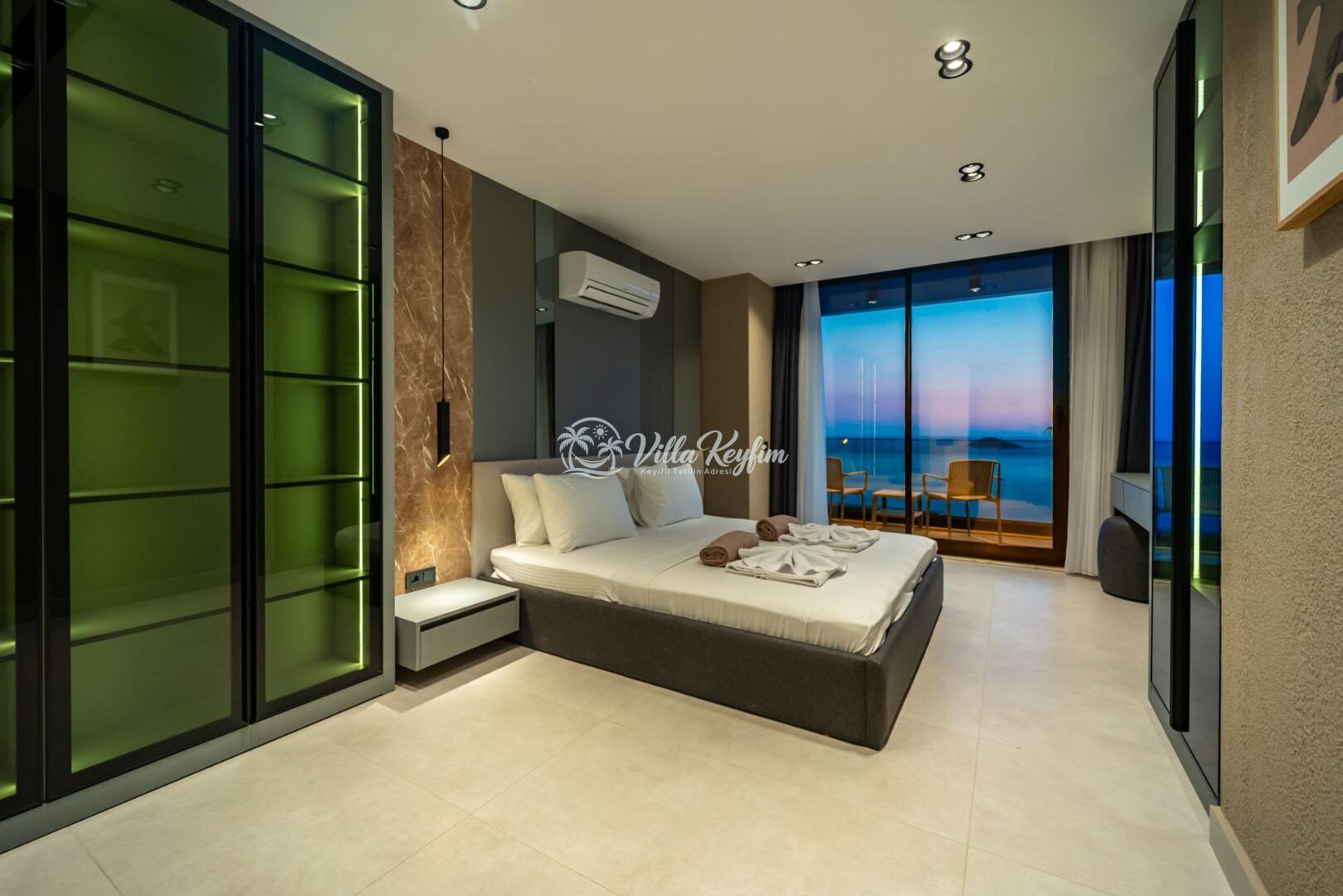 Villa Aura F — 61