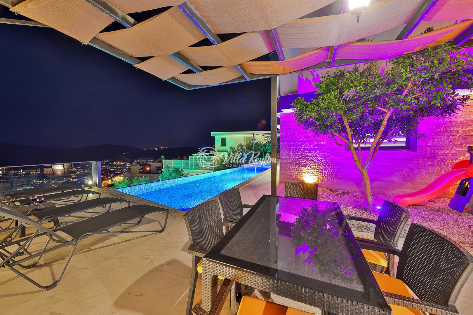 Villa Grand — 64