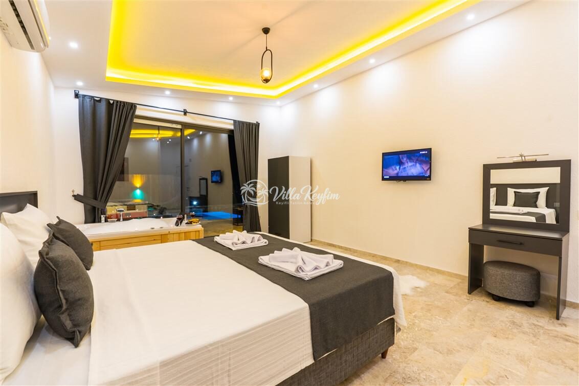 Villa İbiza — 66