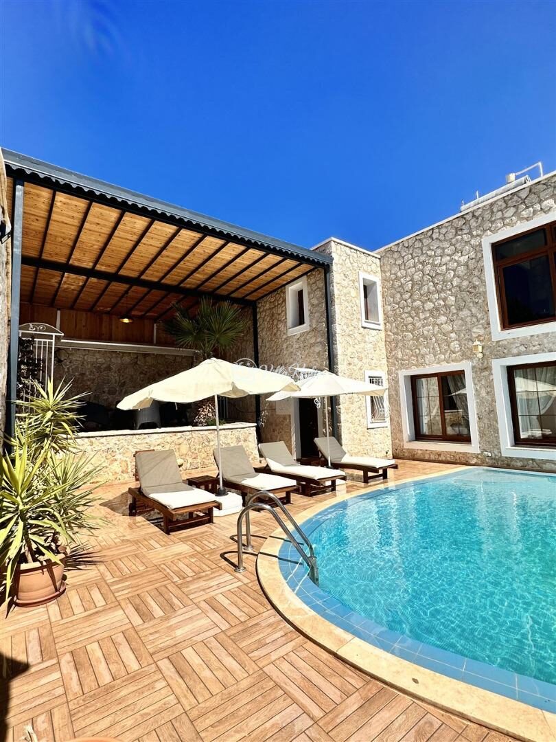 Villa Berat — 2