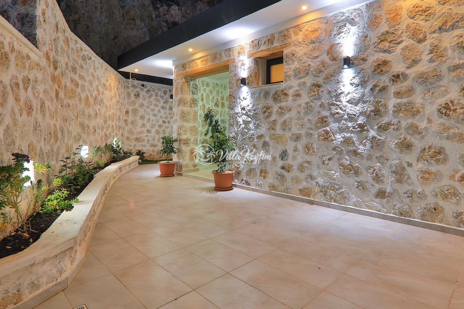 Villa Keçe — 100