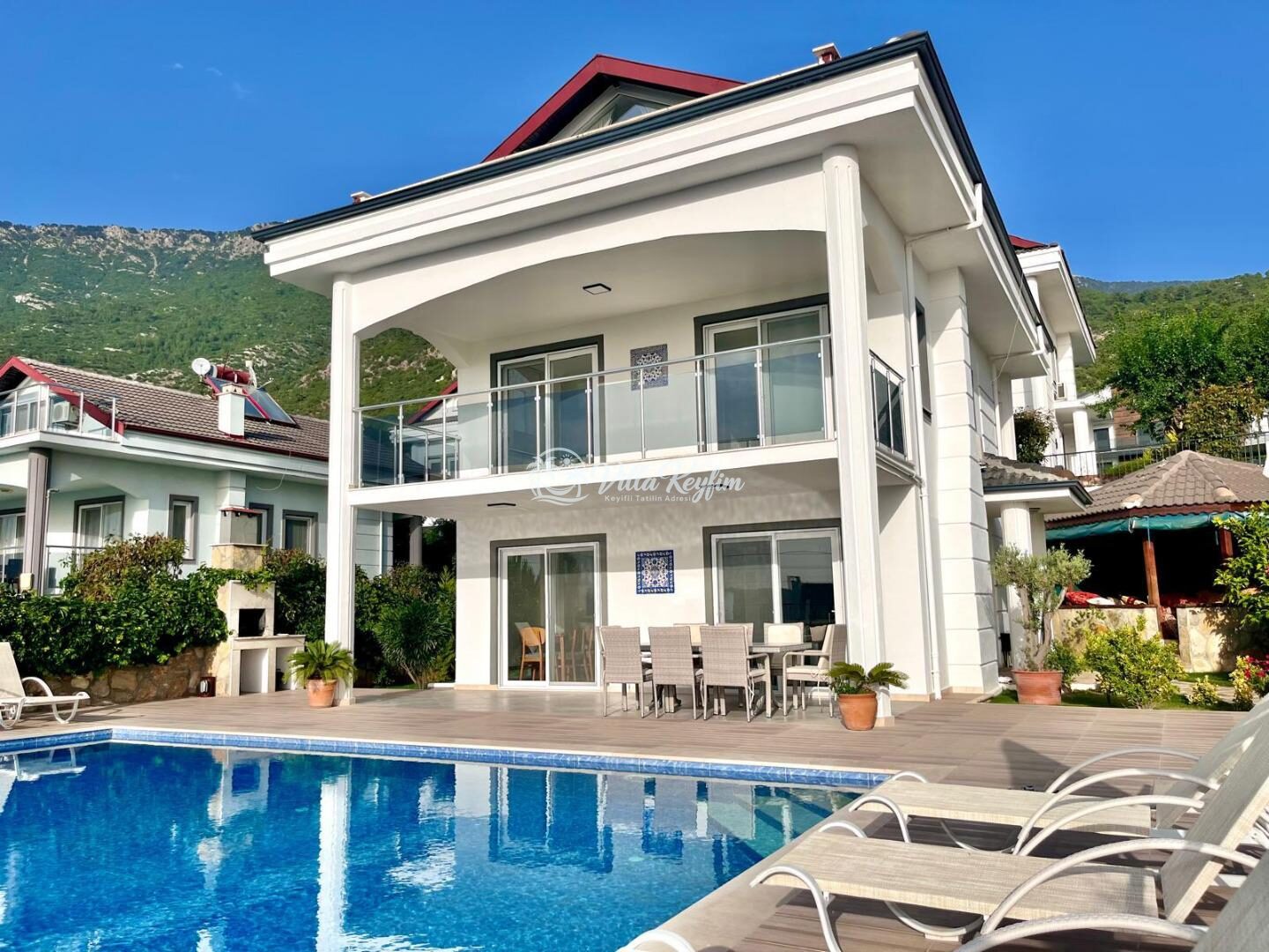 Villa Tan 2 — 3