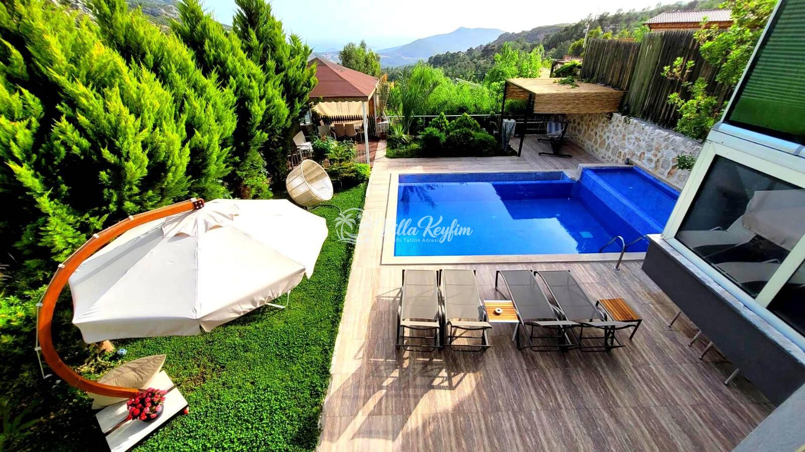Villa Dere — 23